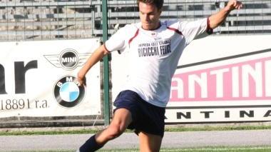 <b>A SEGNO DAL DISCHETTO. </b>Giuseppe Imperatore