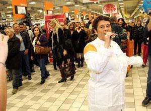 Flash mob "gospel" all'Ipercoop