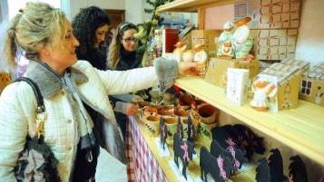 FOLLA ALLA BOTTEGA DEI SOGNI