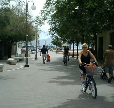 <b>VIALE ITALIA.</b> Unimmagine estiva 