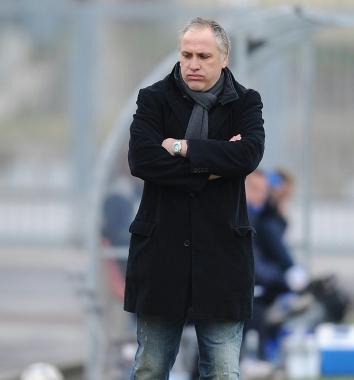 Il tecnico della Massese Fabrizio Tazzioli non &egrave; contento del gioco della squadra bianconera     