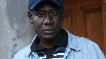 Abdoulaziz Diallo fa il saldatore a Fabbriche di Vallico