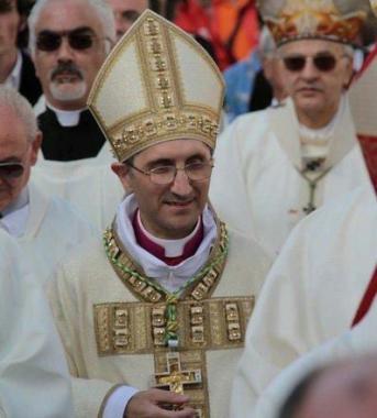 <b>VESCOVO.</b> Monsignor Bassetti 