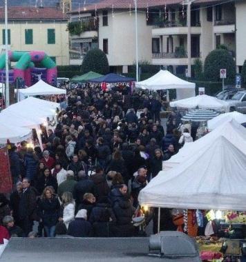 A S. Lucia torna il mercatino di Natale   