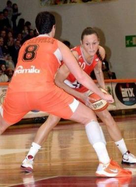 Willis in azione a Schio (foto Vasco Favilla) 