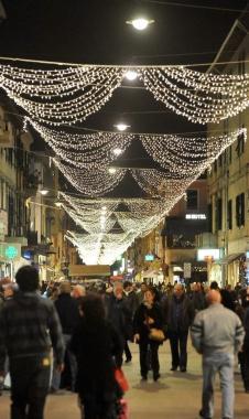 Luminaria in corso Italia