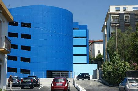 Senza acquirente e gestore il parcheggio Odeon apre gratis
