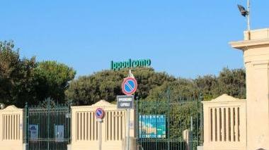 L’ingresso del Caprilli sul viale Italia