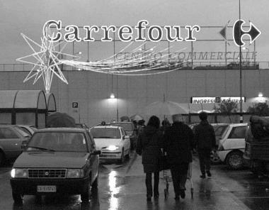 Il centro commerciale MareMonti sempre pi&ugrave; nel mirino dei soliti ignoti 