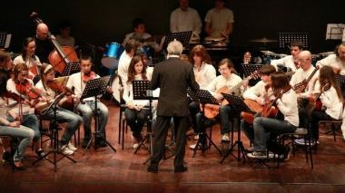Un concerto degli alunni della media Cino da Pistoia 