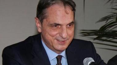E il sindaco Cenni vende la villa a Forte dei Marmi