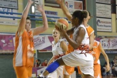 Mery Andrade in azione; nella foto piccola Licia Corradini (foto Vasco Favilla)  