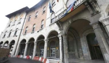 Costi della politica, gli Amici di Pisa: via le Regioni, non le Province