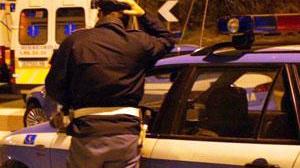 Tamponamento tra due camion, conducente ferito