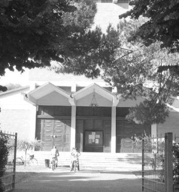 <b>PARROCCHIA.</b> La chiesa dei Servi di Maria a Marina di Massa Il parroco &egrave; stato vittima di un furto      