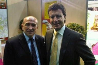 Vannino Vannucci (a destra) col sindaco di Lione 