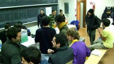 Salvapizze e caschi Idee per le aziende