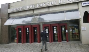 Allarme bomba al Monte dei Paschi, chiusa via Roma