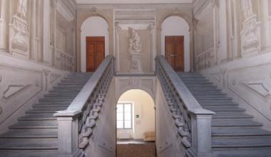 Restaurati gli affreschi e lo scalone monumentale di San Silvestro