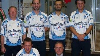 La squadra della bocciofila Avis Montecatini che milita in serie B