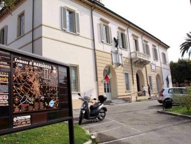 Il municipio di Massarosa 