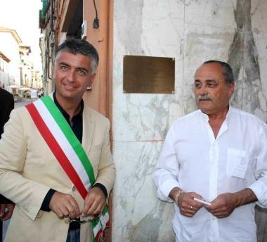 Lex sindaco Massimo Mallegni con lallora assessore Benedetti 
