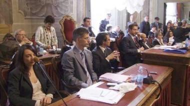 Agguato di Firenze, il consiglio comunale raccoglie fondi