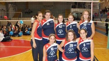 La squadra under 14 femminile del Cecina