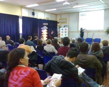 Un momento dellincontro di formazione e informazione sul progetto Cantieri Giovanis&igrave; 