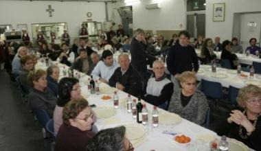 Italiani più poveri, ma anche i cinesi vanno alla mensa La Pira