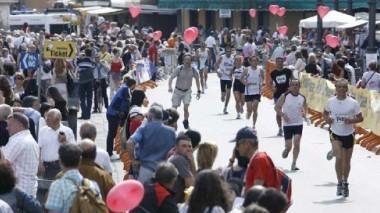 Maratona, alla corsa dei Babbi Natale anche quattro diversamente abili