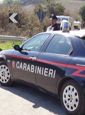 Assalto alla slot machine: colpo da 400 euro