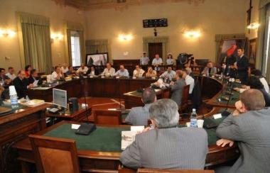 Una seduta del consiglio comunale (Vip) 