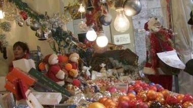 Il coraggio di Aulla che ripropone i mercatini di Natale