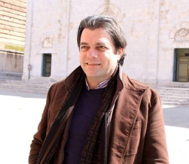 Il sindaco querela gli avversari politici «Non sono omertoso»