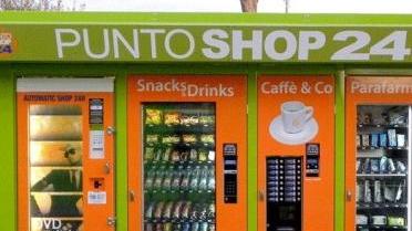 I distributori di gadget porno spuntano in città