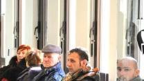 Cittadini in attesa all’Inps