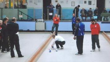 VIAREGGIO. E' finito 1 a 1 l'incontro per il campionato di serie C di bocce tra ...