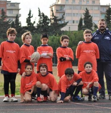 La formazione dellunder 10 del rugby Rosignano 