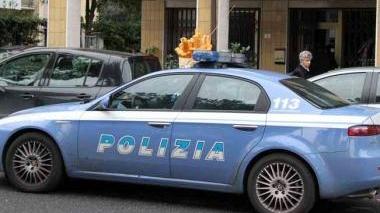 Una volante della polizia