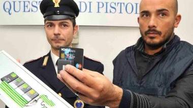 Parte del materiale sequestrato