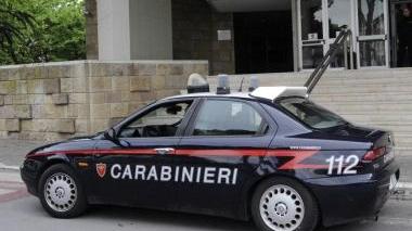 Tenta l'omicidio a forchettate Arrestato ragazzo di 24 ann