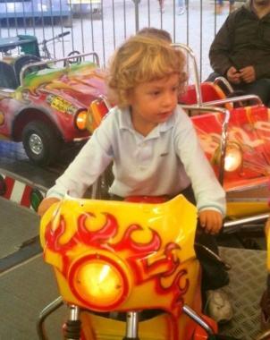  Francesco Fabbrini compie gli anni. «Tanti tanti auguri dal tuo cuginetto Pietro che ti ...