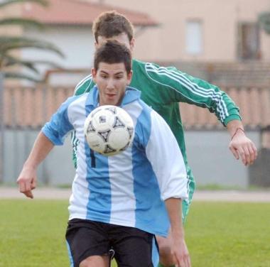 Caroti ha firmato di testa il gol che ha permesso al Venturina di battere lAudace al Lupi 