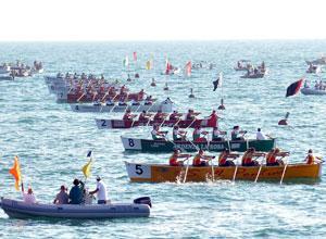 Il Palio Marinaro perde un gozzo In acqua solo sette equipaggi