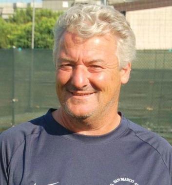 Il mister Alfio Spagnoli      