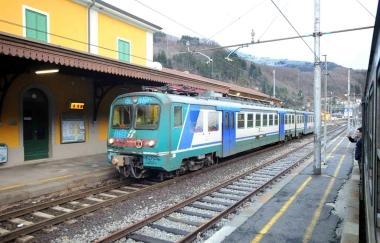 Il treno alla stazione di Pracchia 