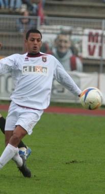 Diego Cubillos al controllo della palla 
