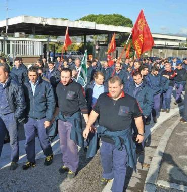 Uno sciopero alla Breda (foto darchivio) 