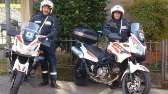 Una pattuglia di motociclisti